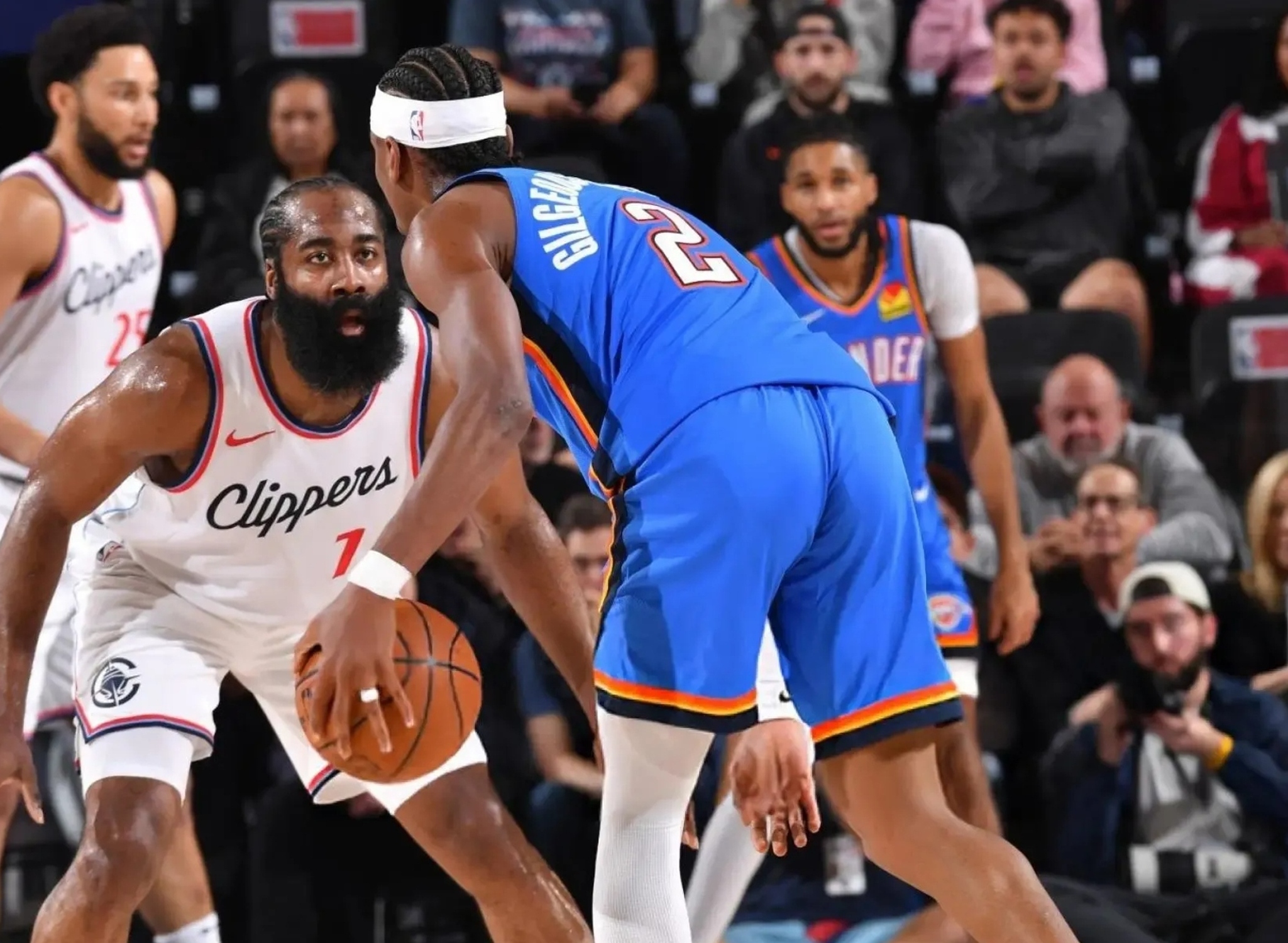 亚博体育-关于哈登关键节点势不可挡，IG带队取胜！的信息