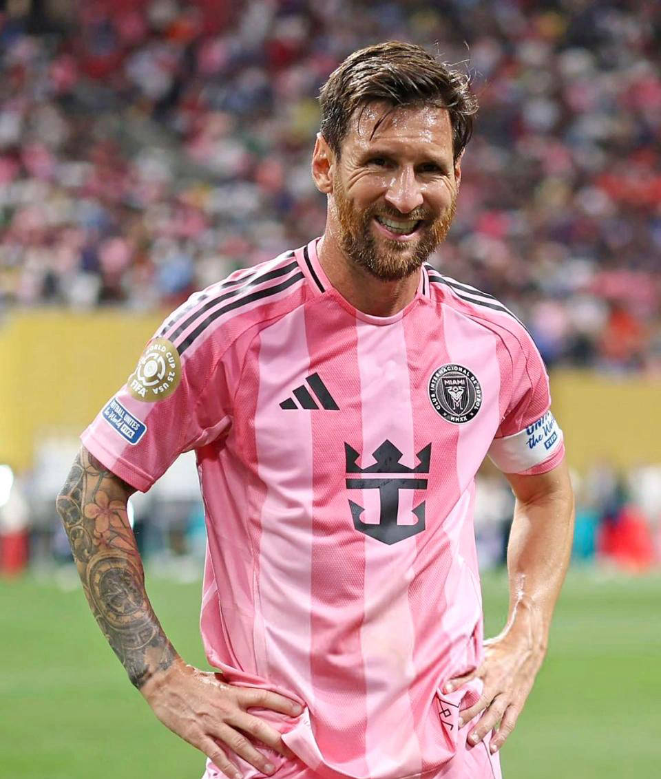 亚博-包含梅西爆冷击败巴黎圣日耳曼，突破纪录引爆全场！的词条