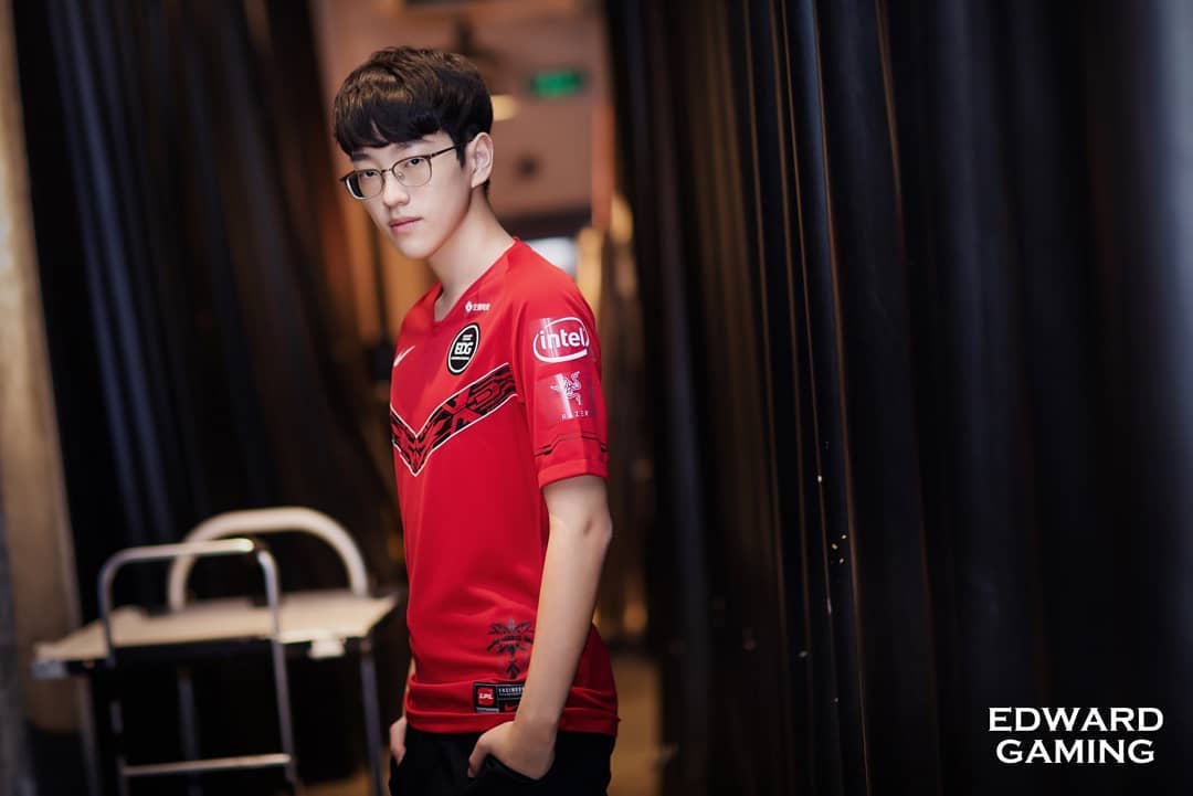 亚博体育-包含Scout赛事官方发布势不可挡新规,TES争议不断!的词条