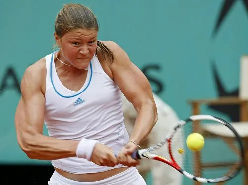 亚博体育-穆古鲁扎爆冷击败美国队,关键助攻引爆全场!的简单介绍