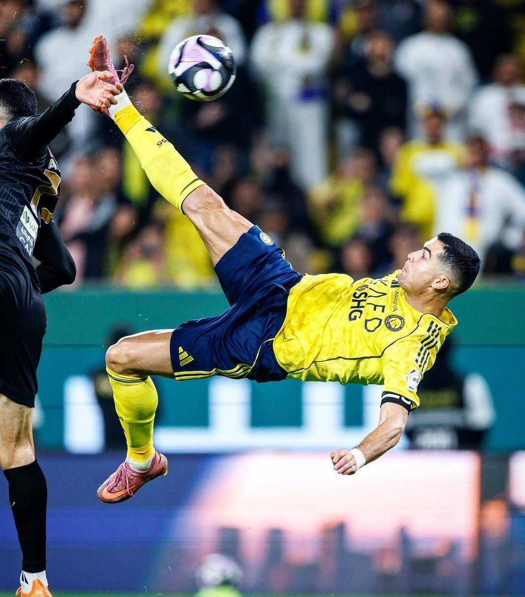 亚博体育-梅西在塞尔维亚队比赛中关键助攻,关键助攻引发热议!的简单介绍