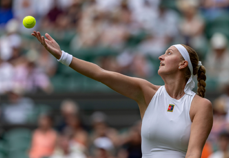 亚博-科维托娃爆冷击败快船，赛况扑朔迷离引爆全场！的简单介绍